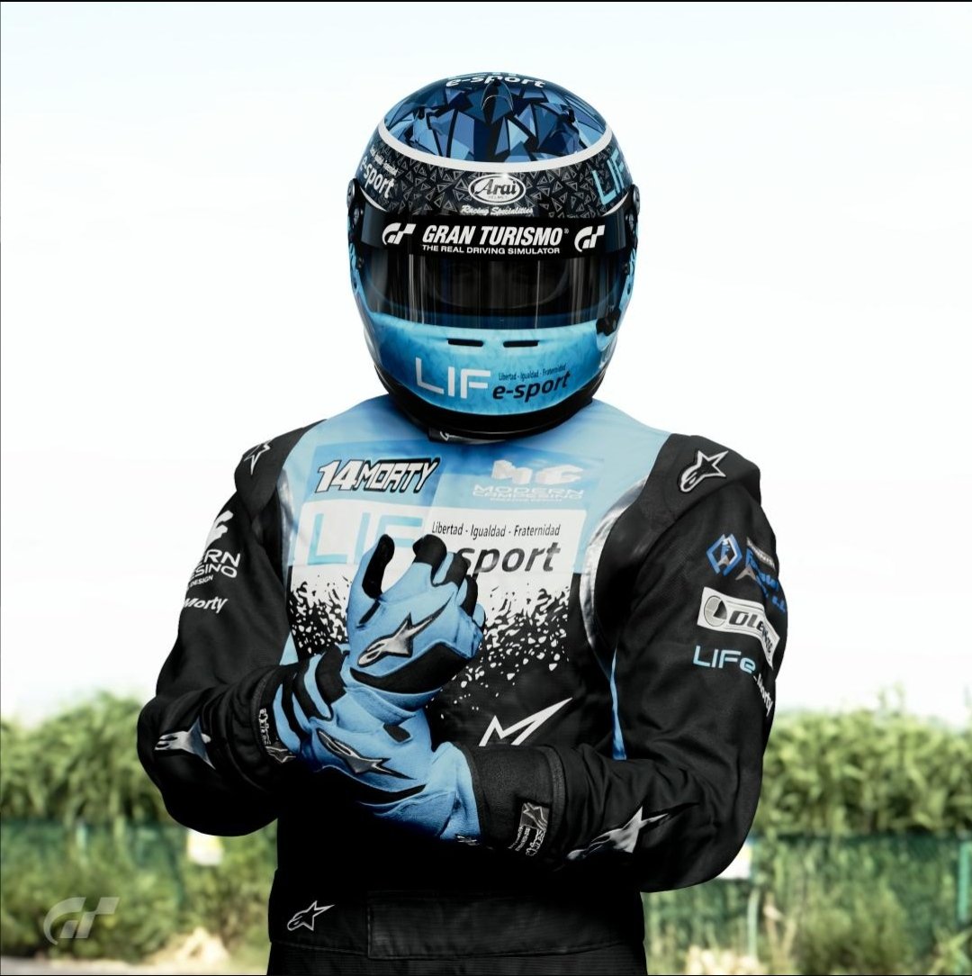 LifeEsports1's tweet photo. Mañana día de carreras!! Estreno en @DmzSeries  de  LIFe_Morty. Mucha suerte compañero!!!
Circuito: lago Maggiore 
Coche: @Ferrari gr3
diseño: @Modern_campe https://t.co/cF0rHY8dtV
