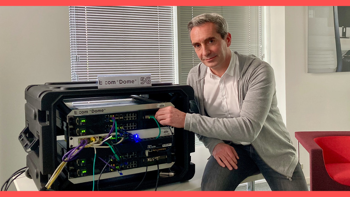 IRT_BCom's tweet photo. [#MWC22] Why #private5G is the best option for industrial applications and integrators? >> https://t.co/3nqc6W8Gns #5G https://t.co/Ybi3TgPJza
