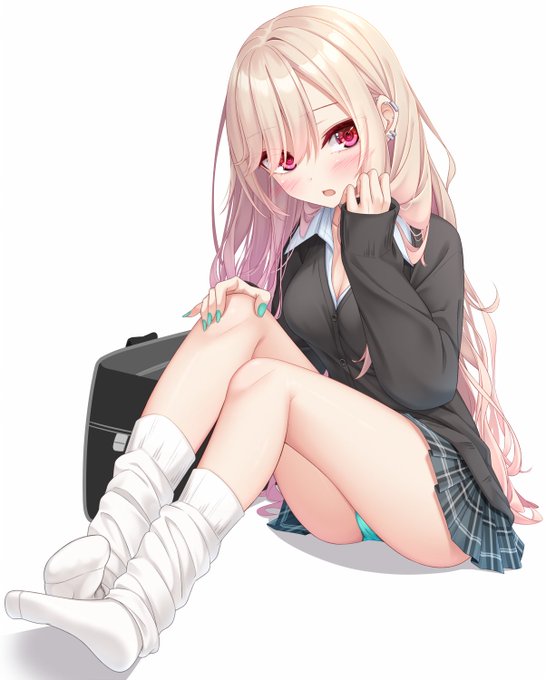 ルーズソックスが流行ってるらしいので 