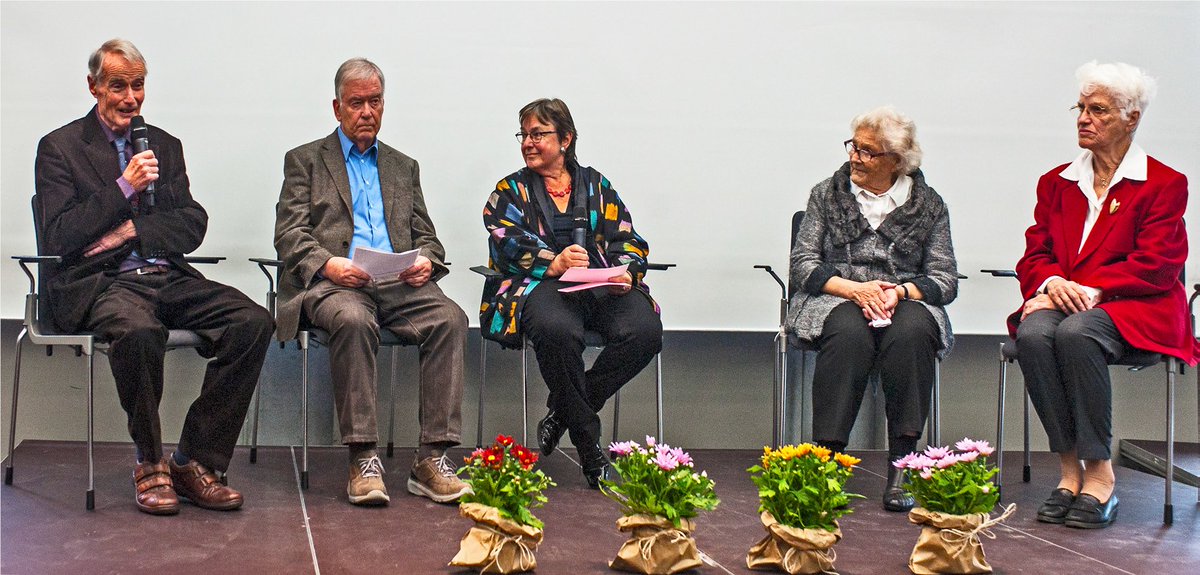 Talk „Engagement und Lebenslust mit vier Gästen über 80“ in Ostfildern mit Dr. Wolfgang Roser (Landschaftsführer), Jürgen Detloff (Freilichtmuseum Beuren), Inge Hafner (Vorstand Stiftung ProAlter, Moderation), Inge Baumann (Soziales Engagement im Heim) und Erika Pfeifer (PC-Schulung in Senioren-Wohnanlage).