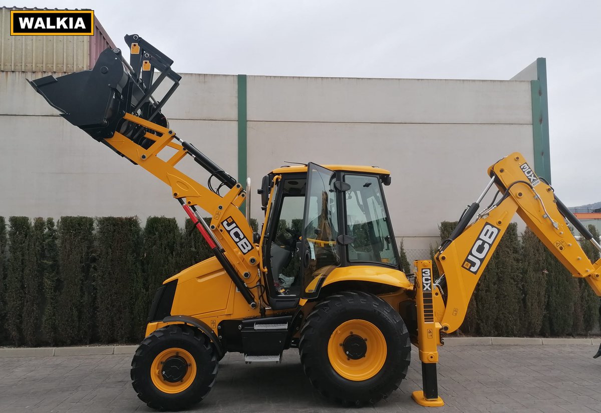 WALKIAJCB's tweet photo. Nueva entrega de JCB 3CX Premium de 75 CV a un gran cliente de la zona de Puertollano, Ciudad Real. Mil gracias a todos nuestros clientes por la confianza.

#walkia #jcb #walkiajcb #jcb3cx #retrocargadoras #mixtas #maquinas #mixtasjcb #españa #madrid #puertollano #ciudareal #obra https://t.co/00pvQBmDMV