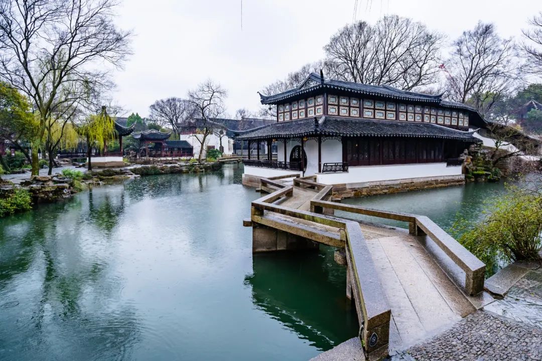 ThisisSuzhou's tweet photo. Whatโs something you have to do in spring? #Suzhou classical garden is a must-visit for many in the city as it offers the best spring views. Seize the chance and pay a visit!๐ธ๐ธ #SpringInSuzhou https://t.co/PkvGzt4U3m
