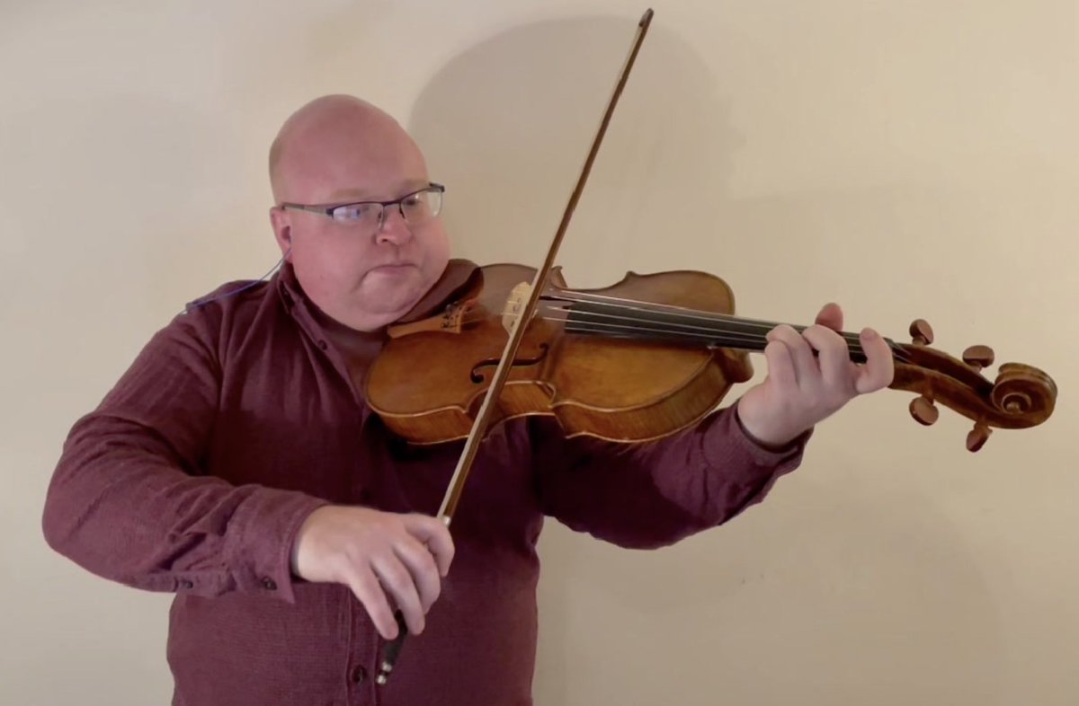 ClothEars_uk's tweet photo. Our musicians, including Ellis on viola, are gathering on zoom for our event in @Kala_Sangam on 17 March blending live performance, recorded surround sound, video projection and communication technology. https://t.co/5HS3If32Og #FromZoomToRoom https://t.co/YncPVYhLhH
