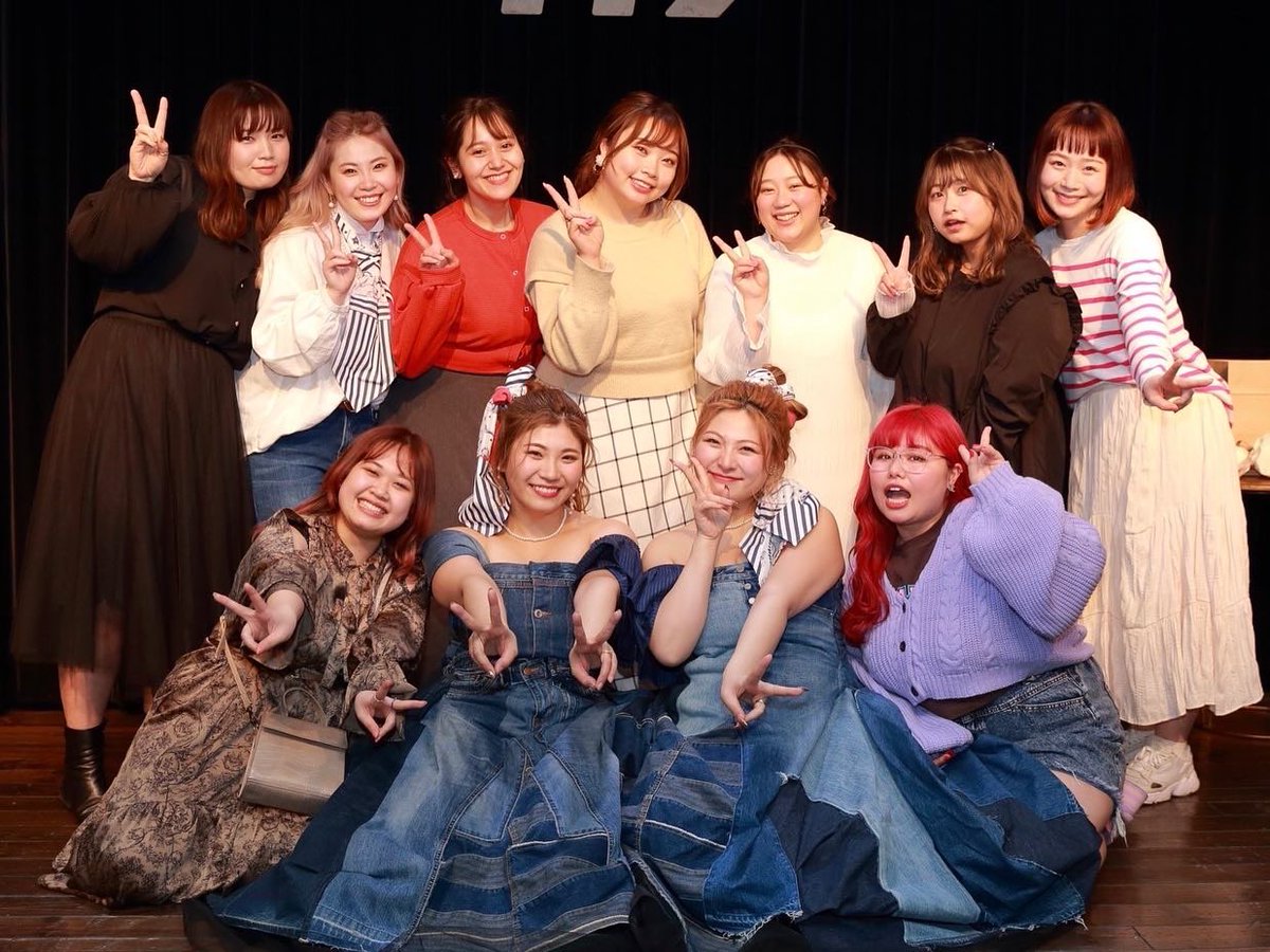 ももどぅー卒業イベント
無事におわりました🎓🌸

とっても楽しかった！
イベントが終わったと同時に
卒業する実感が湧いてきて
少し寂しい。

残り1ヶ月になりました。
最後まで、私らしく。
よろしくお願いします☺️💓

みんな大スキだ…！

えんどぅーおつかれさまでした
そして、ありがとう𓂃𓈒𓏸