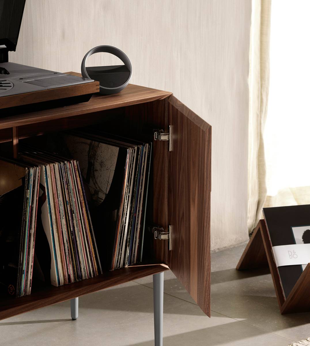 YELLOWBOXGR's tweet photo. B&O Beosystem 72-22 : Μόνο 30 κομμάτια θα διατεθούν, σε λάτρεις με "γερά πορτοφόλια"
https://t.co/gIpUTQQPrD
@YELLOWBOXGR @BangOlufsen #bangandolufsen #beosystem https://t.co/F5eHWqGkbk