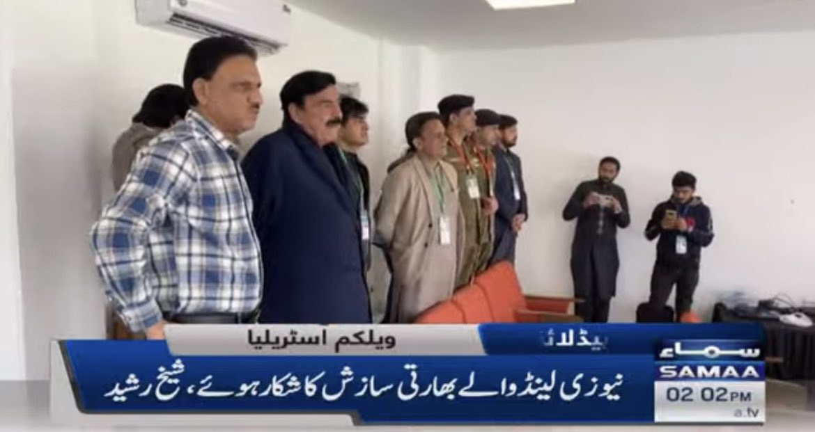 Abbasshabbir72's tweet photo. وفاقی وزیر داخلہ شیخ رشید کا راولپنڈی کرکٹ سٹیڈیم کا دورہ ۔انتظامات کا جائزہ۔ نیوزی لینڈ ٹیم کی واپسی کو بھارتی سازش قرار دے دیا ۔#samaalive https://t.co/y6XeSeiIak