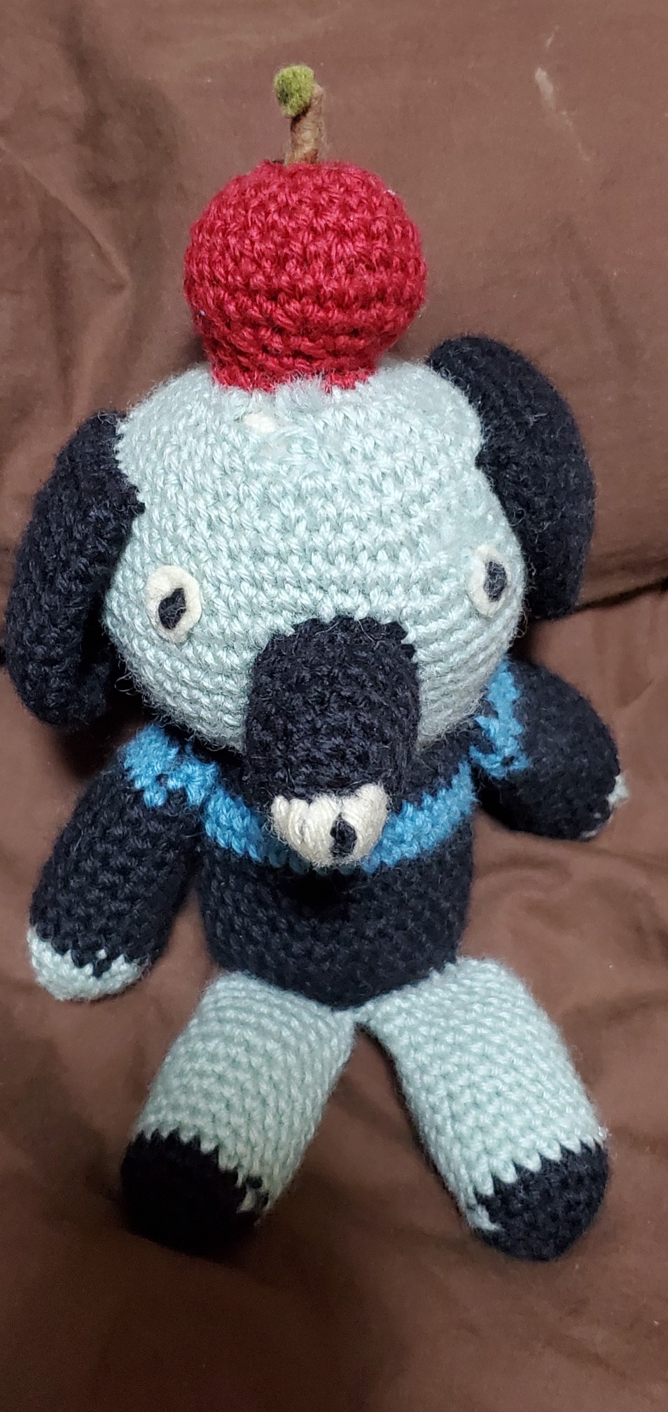 𝕁𝕚𝕚𝕚𝕚𝕚ℕ どなかた15年以上前のガタケで売っていた 個性的なこの子の作り主をご存知の方はいませんか ずっと大切にしてます ちょっとほつれてます 新作を作ったり 直して貰えたりしませんか 小遣いで買って時々車にも乗ってたり今も現役なんです 𝕁𝕚𝕚𝕚𝕚𝕚ℕ どなかた15年以上前のガタケで売っていた 個性的なこの子の作り主をご存知の方はいませんか ずっと大切にしてます ちょっとほつれてます 新作を作ったり 直して貰えたりしませんか 小遣いで買って時々車にも乗ってたり今も現役なんです