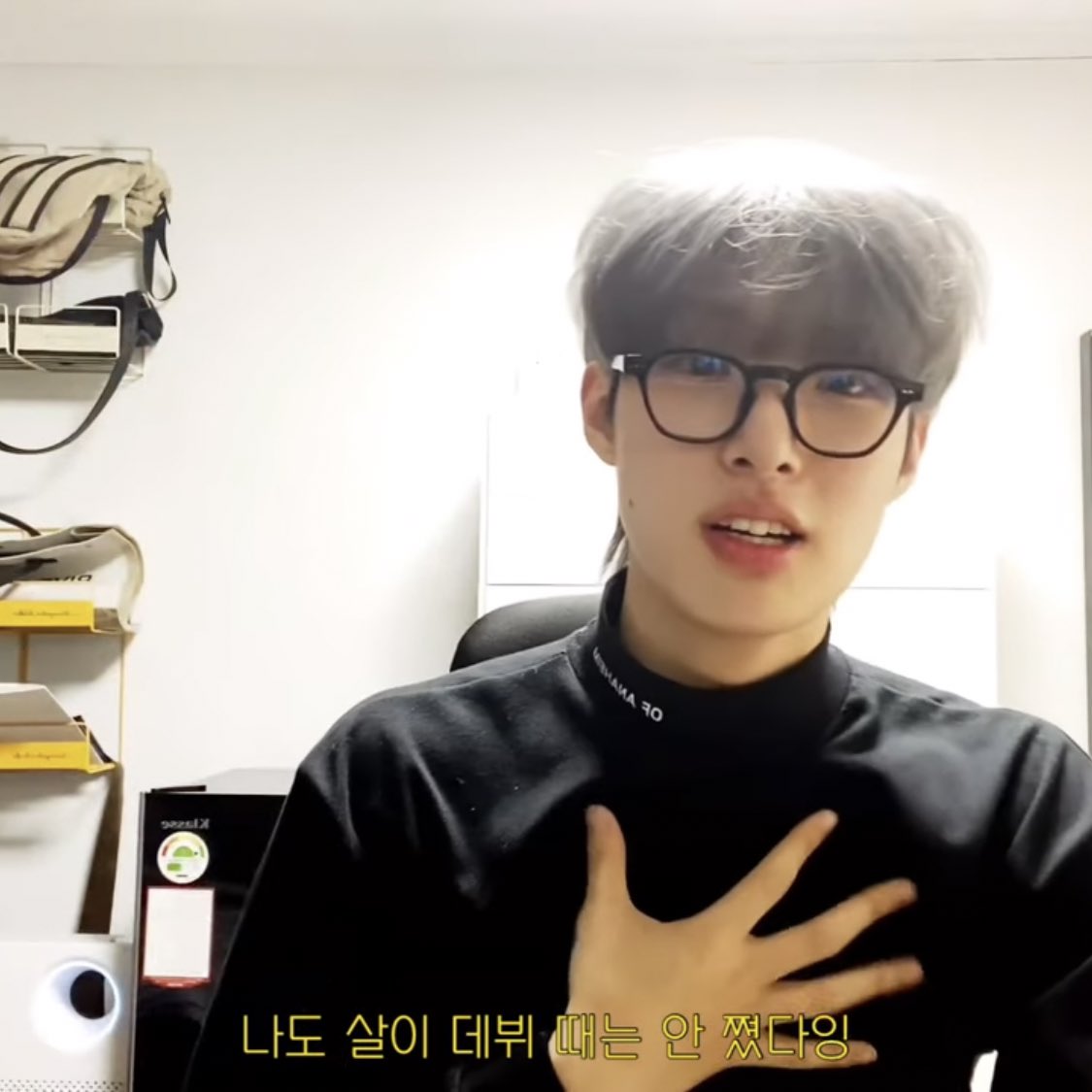 S0MINGI's tweet photo. 나 이라이브 때문에 6개월만에 다시 들어왓지 https://t.co/8Y64ux0ziw