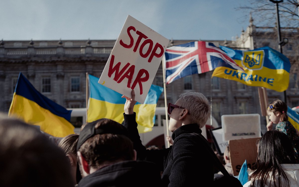 hatimbenfaress's tweet photo. #StopWar https://t.co/fcLyOOR3YK