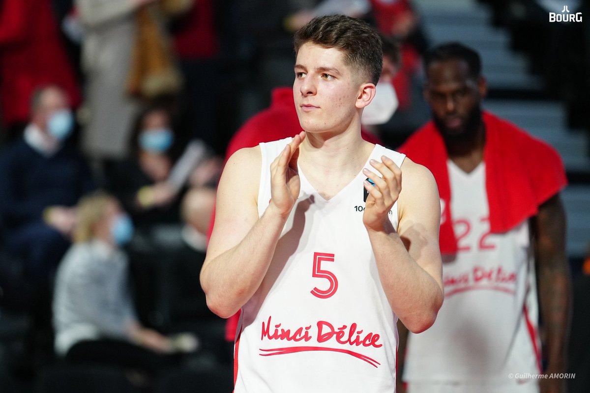 JL Bourg Basket tweet media