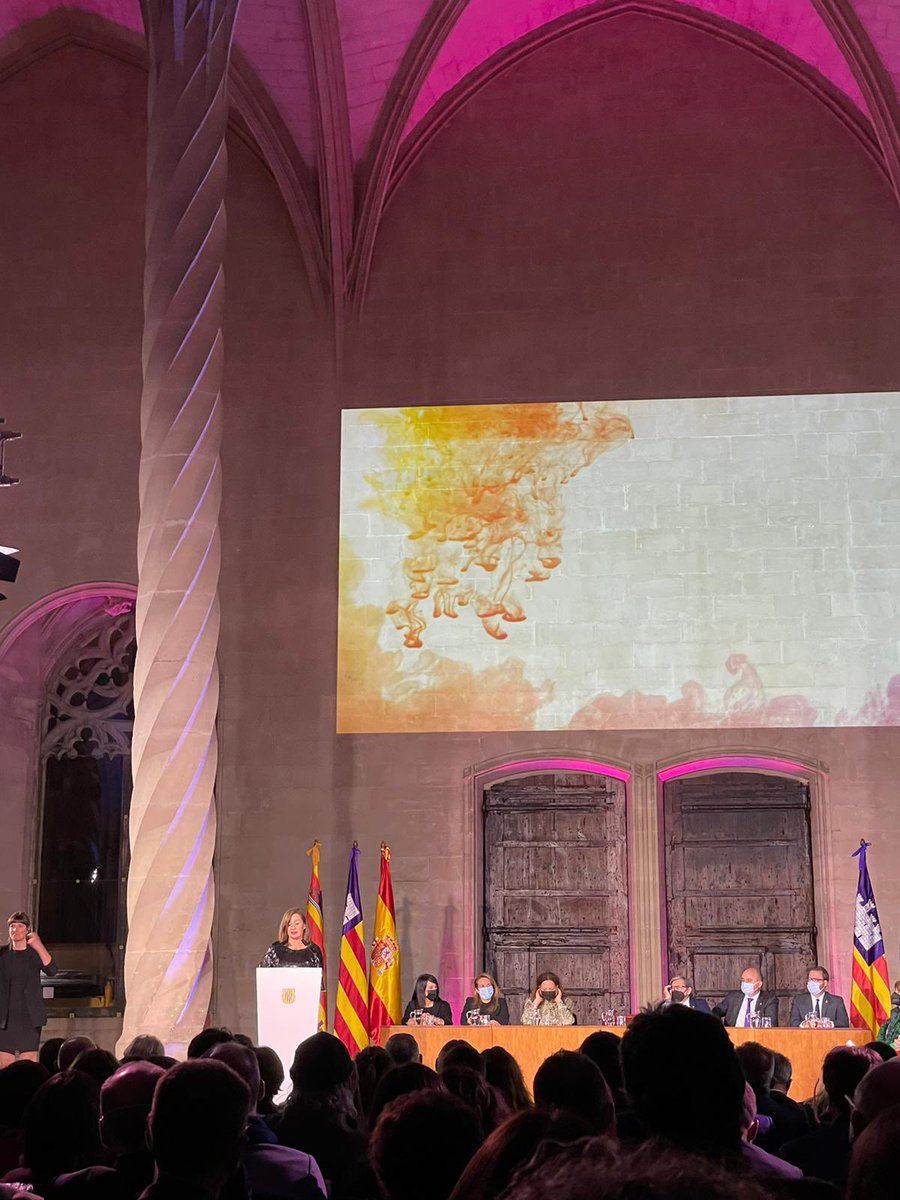 AFEDECO's tweet photo. Desde AFEDECO queremos dar la enhorabuena a los #PremisRamonLlull y las Medallas de Oro de de la Ciudad, agradecemos al @goib la invitación y deseamos a todos los baleares un Feliz día de la Comunidad.
#IllesBalears https://t.co/JV7L2YhVyr