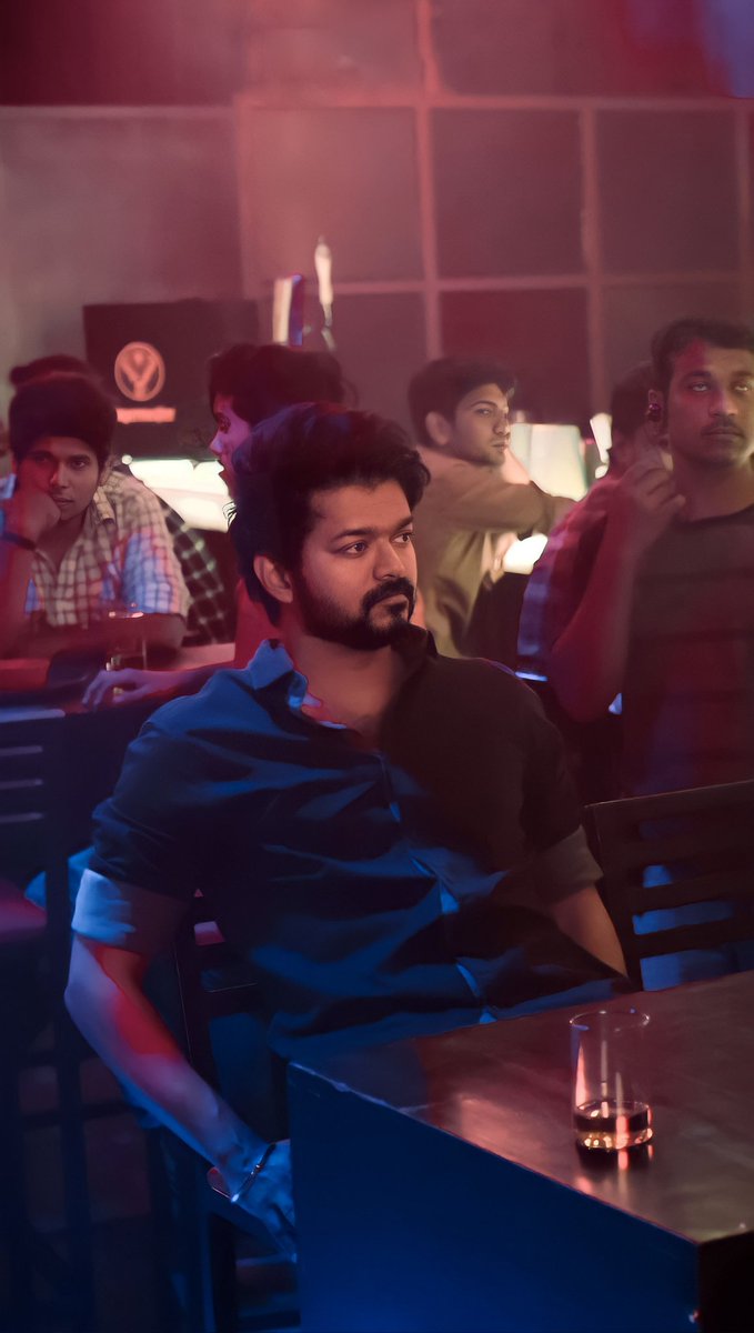 BharathiVfc1's tweet photo. Namma mela yarukkum nambikaiye ila athan Nammala oru 🐕 kuda mathikkala namma tha important best nu nianikurom but avangala 100 Oruthara pakuranga...🙂💔🚶♂️
#Worstrelationship https://t.co/W1ClUFCa66
