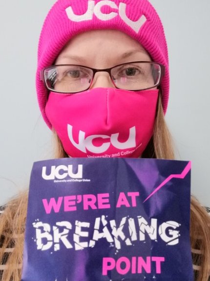 I support the <a href="/NorthantsUCU/">UCU Northampton</a> @UCU fight for fair workloads, fair pay and pay equality at @uninorthants because…(a thread) #WinningatUoN