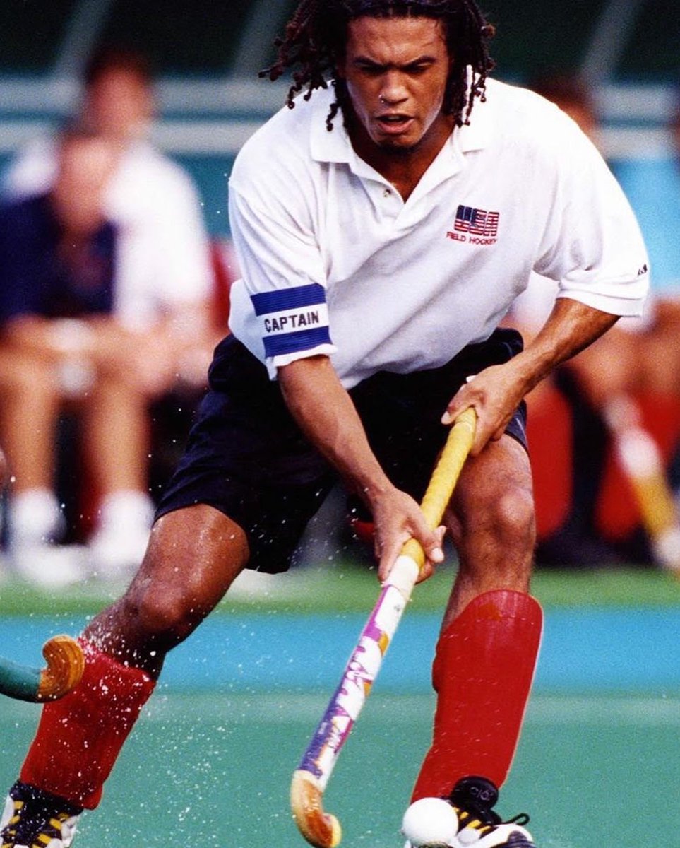 Bucknell’s cadets conducted a joint PT session with the Bucknell field hockey team in honor of the late Larry Amar. Larry was Captain of the U.S. Olympic team in 1996, later the assistant coach of the national team in 2019. He also served 6 in the Army, earning the rank of SSG.
