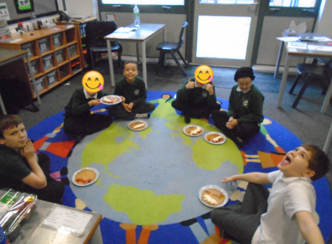 Bridgeview_Hull's tweet photo. Everybody say "PANCAKES!", #ClassLockwood thoroughly enjoyed our breakfast club this morning, we had pancakes, squirty cream and strawberries! Yum! 🥞🍓 https://t.co/cLEEK6uUNO