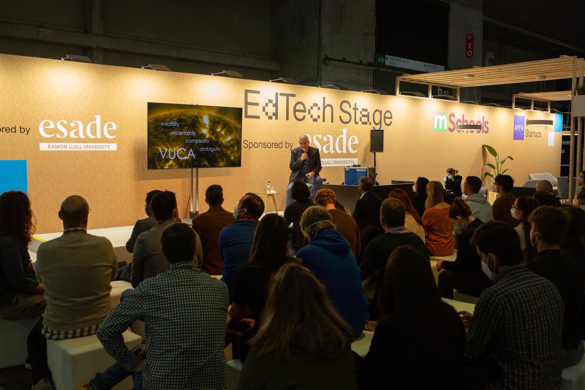mSchools_MWC's tweet photo. We’ve had the honor to have @Stephen_H , co-founder at @learnlife on our #EDTECH stage.

“We need to become lifelong learners”.(…) “As adults we need to recognize the scale at which we need to learn, unlearn and relearn, and undertsand what actually needs to be shaken out.”
🚀👾 https://t.co/w9LUSATNY8