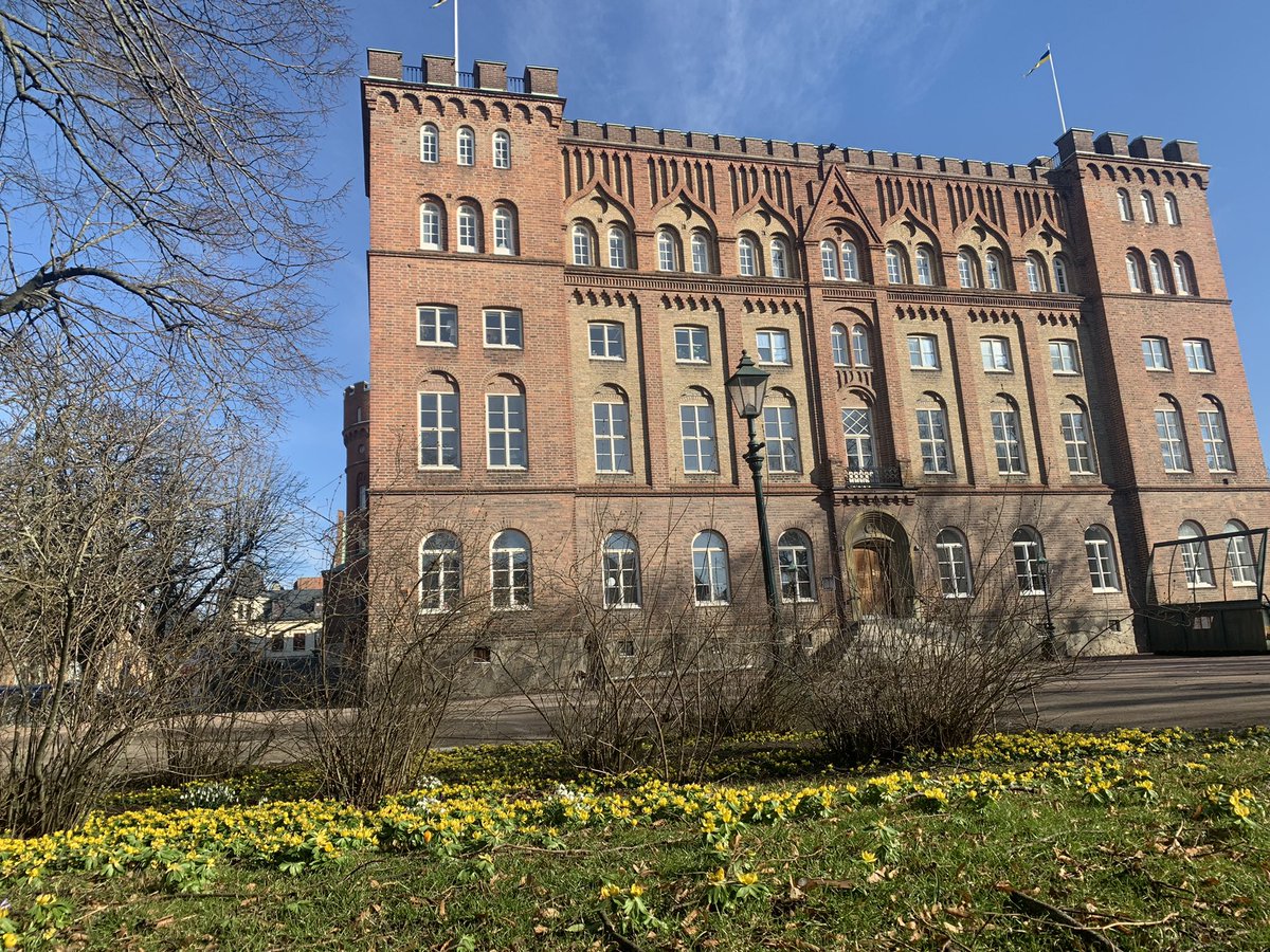 AF-BORGEN tweet media