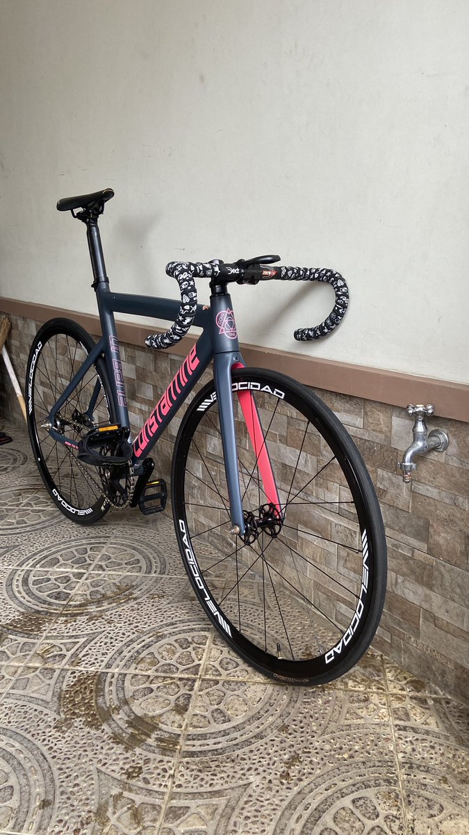 Kabescndhnd tweet media