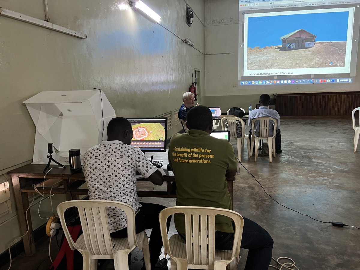 urithiwetutz's tweet photo. #Digitizing cultural objects &amp; sites in Uganda is an ongoing efforts by ⁦⁦@UdsmOfficial⁩ ⁦@univofstandrews⁩ &amp; ⁦@ugandamuseums⁩; a move to establish a #digitaldatabase supported by #Culturalprotectionfund. ⁦@IchumbakiE⁩ ⁦@dickybates2 ⁦@DonaldHerd3 https://t.co/AqgujNkYzx