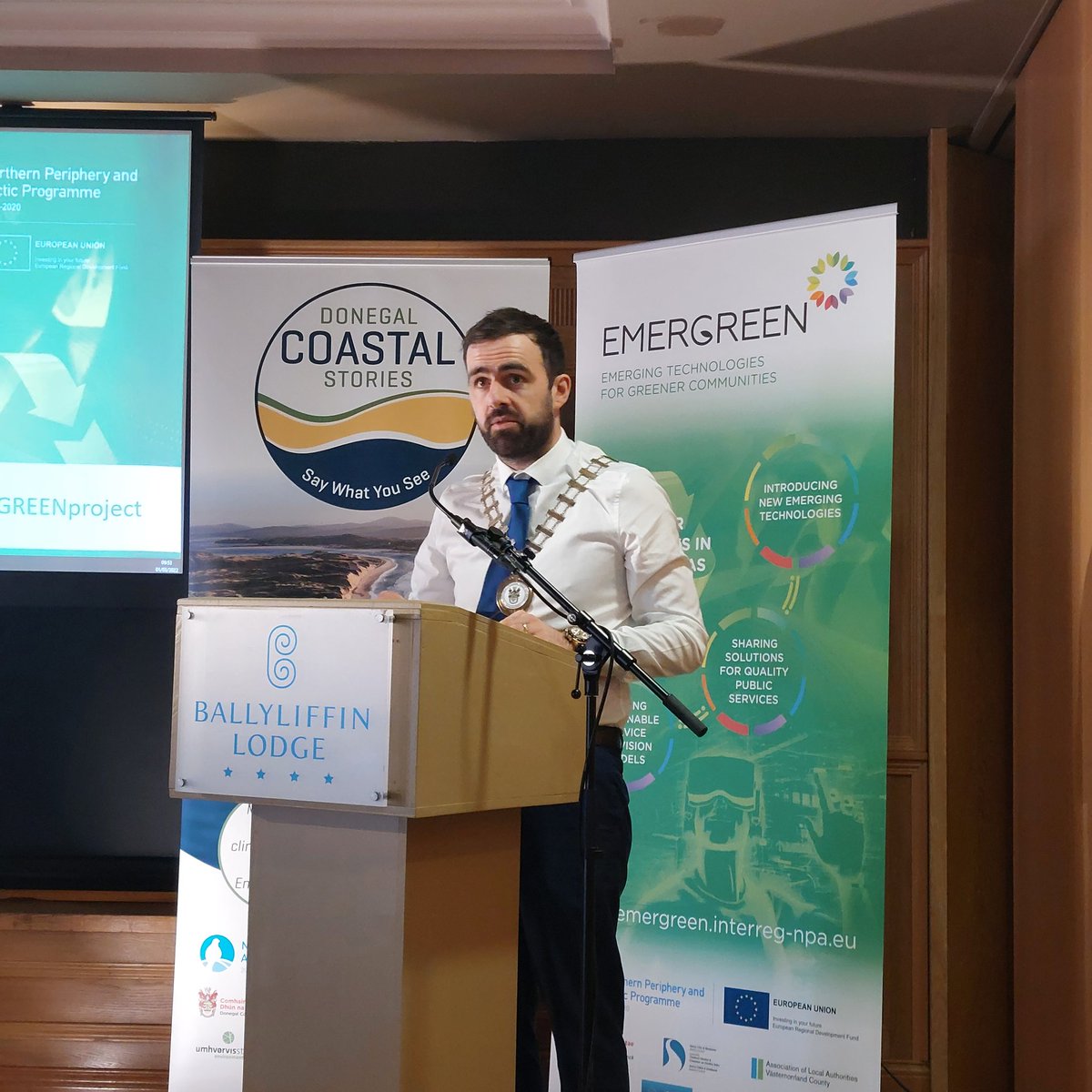 DonegalMaps's tweet photo. Cathaoirleach of Donegal County Council Cllr. Jack Murray and Cathaoirleach of Inishowen Municipal District Cllr. Nicholas Crossan officially open the #EMERGREENproject closing conference in Ballyliffin this morning. https://t.co/TSao7j84nR