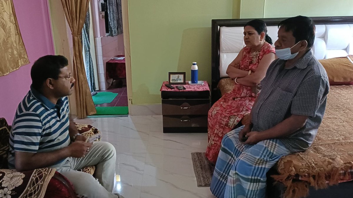 DMWest_Tripura's tweet photo. Today officers of West Tripura District Administration met the  family members of students from the District who got stranded in Ukraine. Government is taking necessary steps to bring our students home safely.
@cstripura https://t.co/xfQc17mtif