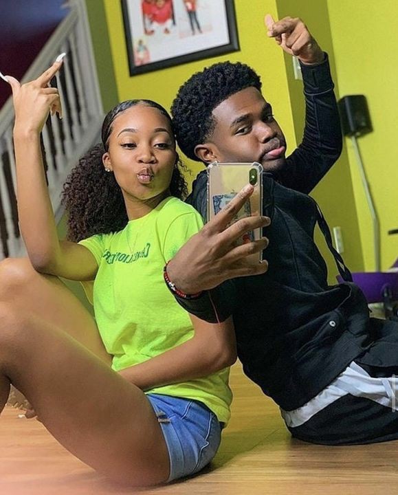 kitcatheriine's tweet photo. Hoje é o dia que recebi o melhor presente da minha vida, meu melhor amigo!
Você ficou maior que eu rápido demais, mas ainda vou continuar cuidando de você como meu pequeno. 
Te amo John John, feliz aniversário💗 https://t.co/KfiesaZAAz
