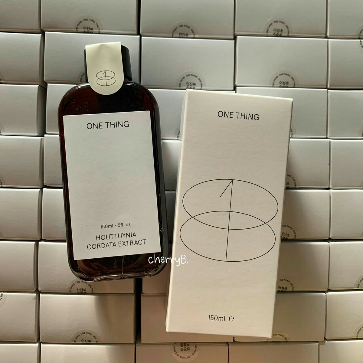 cherryB_sp's tweet photo. One thing #Houttuynia Cordata Extract 150ml.

โทนเนอร์ช่วยปรับผิวให้เรียบเนียน กระชับรูขุมขน ลดการเกิดสิว ควบคุมความมัน ช่วยซ่อมแซมผิวที่มีปัญหาให้แข็งแรง 

💰ราคา 285.-
📮ค่าส่ง 30/50
#onething #สกินแคร์เกาหลี #พร้อมส่ง https://t.co/G67zgvYsoc
