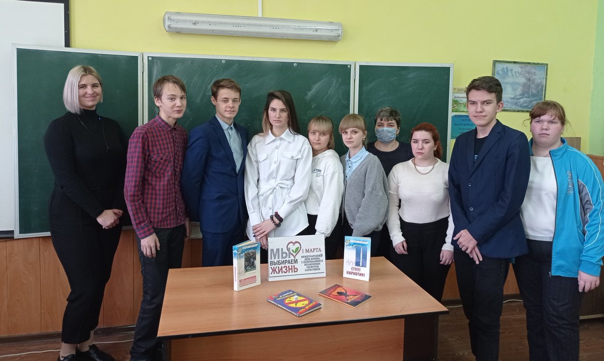 Сахзаводская модельная библиотека (@sahzavbib) on Twitter photo 
