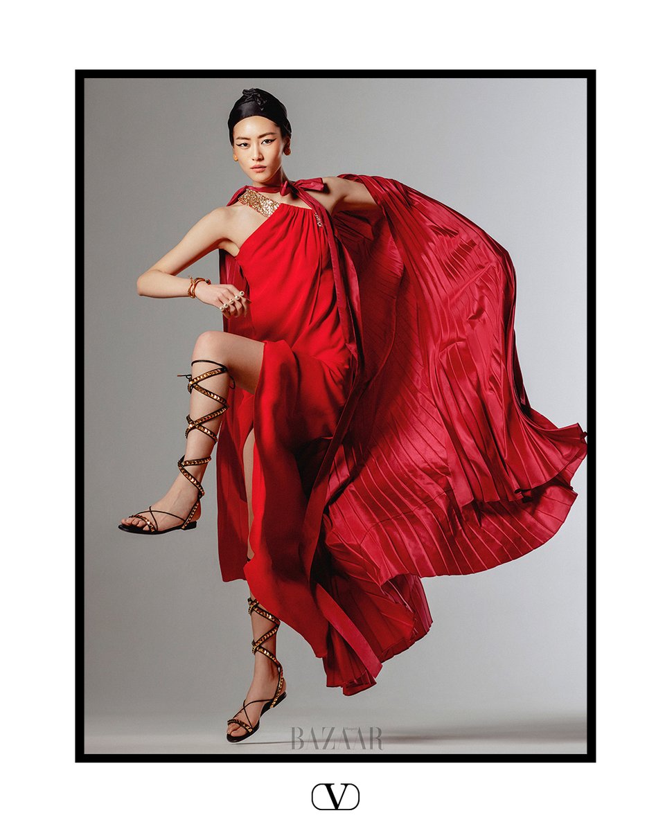 MaisonValentino tweet picture