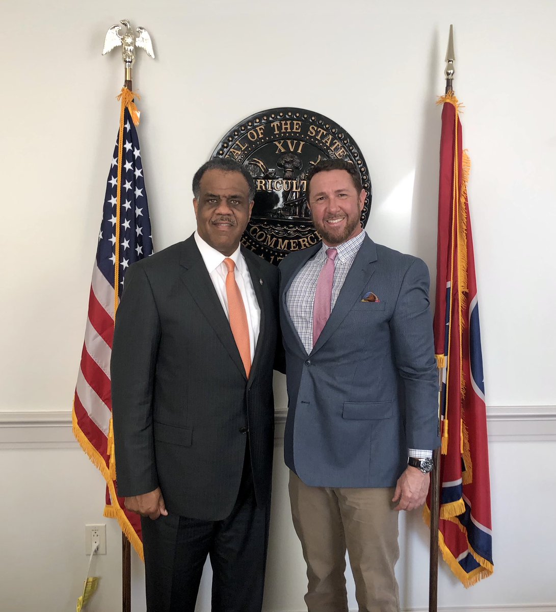 TennesseansM's tweet photo. Proud to be a Tennessean and that our legislators are doing something to reform step therapy in our state! I’m here at the Capitol today with our lawmakers to share my story. Thanks to Rep. McKenzie! Please vote for #HB677 &amp; #SB1310 #tnsteptherapyreform #steptherapy https://t.co/CBFCDl2OcP