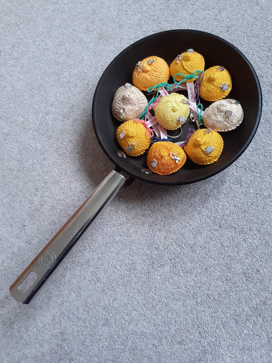 Happy Pancake Day. Our mini knockerette has been frying a whole new batch of mini knocker keyrings, all ready for you to buy for you and your loved ones. Take a look at our online shop, where many colours are available 💕💕 xx TH