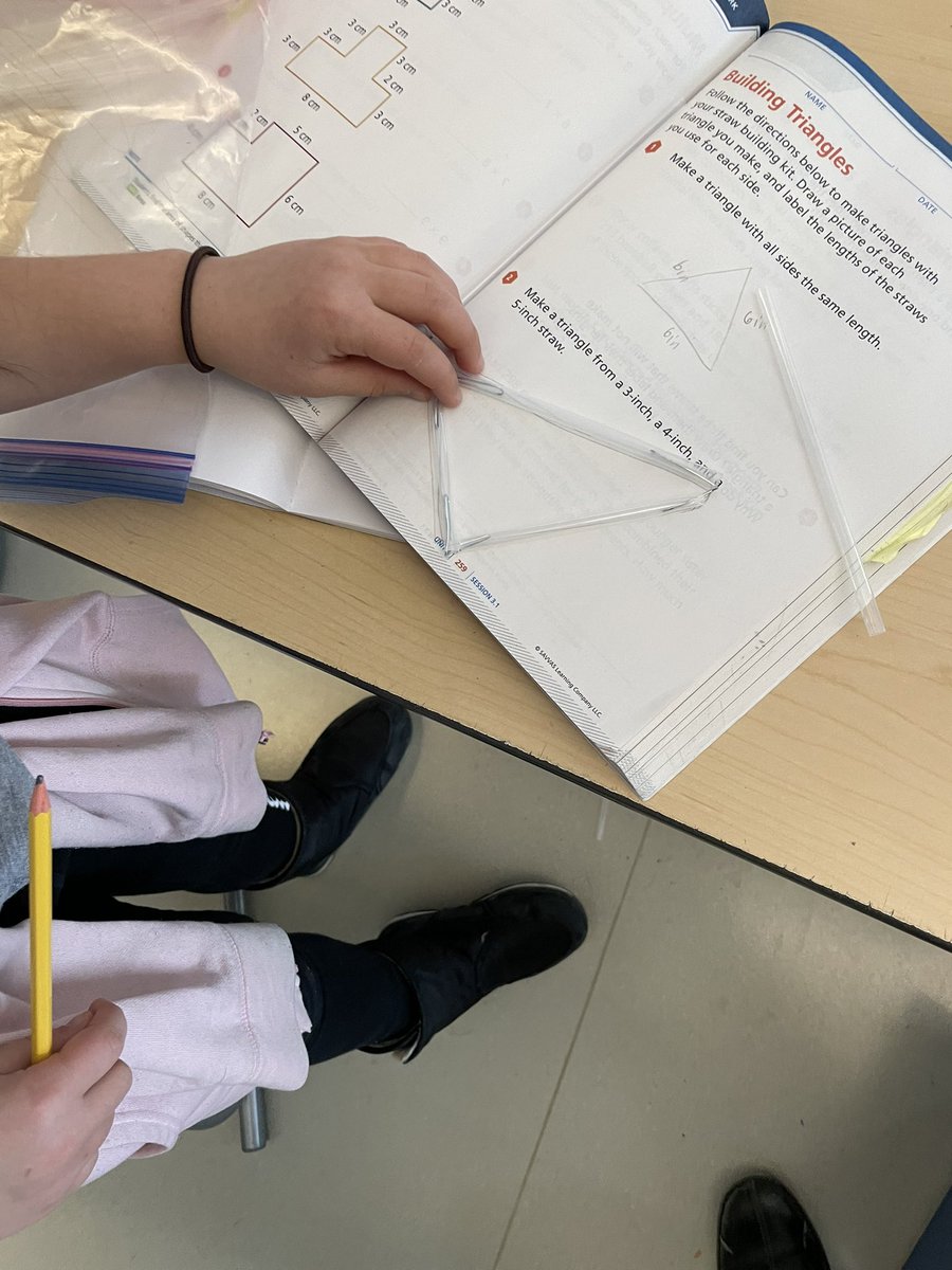 k8mathbrookline's tweet photo. Investigating lengths that form or do not form a triangle in gr3 @TheHiveInCC @Inv3_Math https://t.co/ndoyFtYkNj