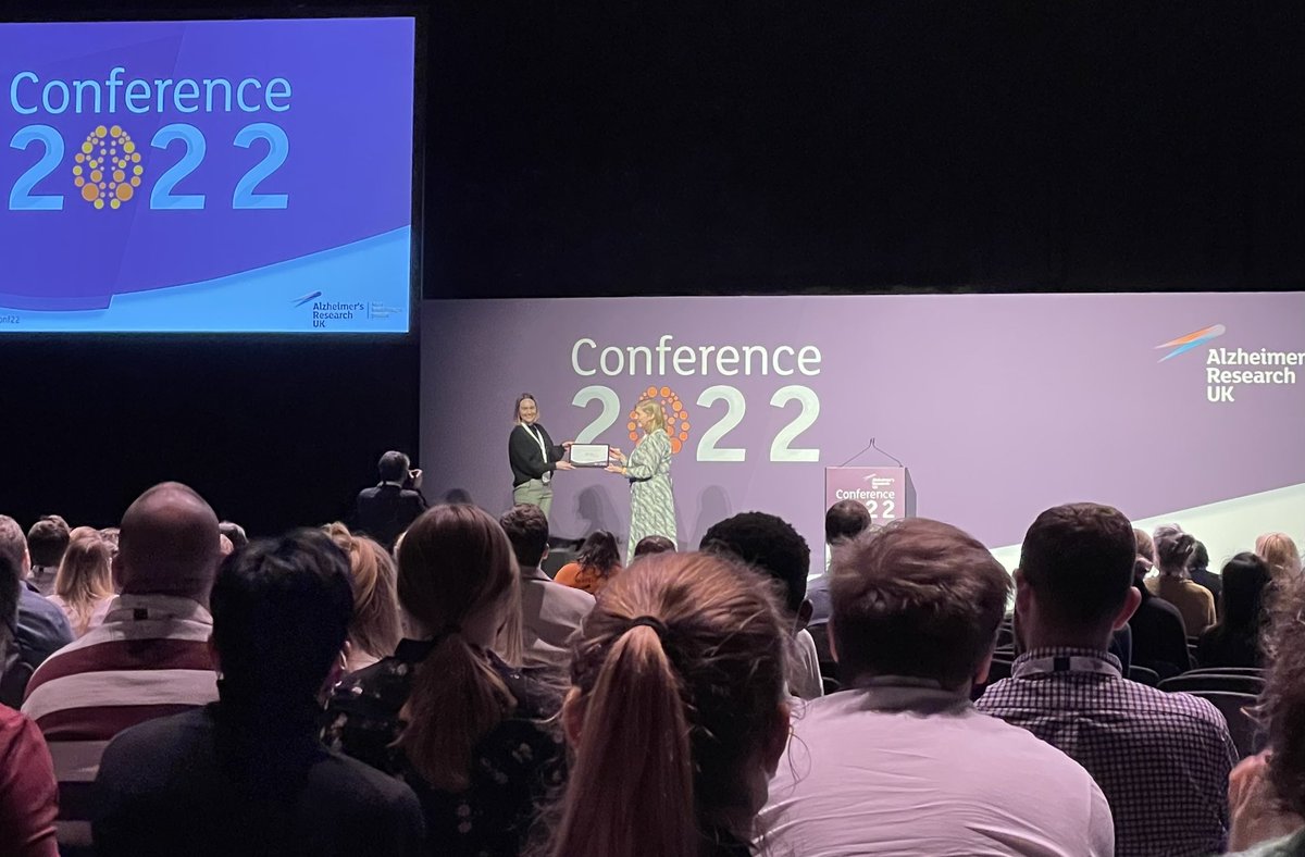 Llywelyn (@llywelynlee) on Twitter photo Way to go @bethsbrainbites winning the Laura Pulford prize for an amazing talk yesterday. Doing <a href="/nvc_sheffield/">Sheffield Neurovascular Lab</a> proud! #ARUKConf22 Way to go @bethsbrainbites winning the Laura Pulford prize for an amazing talk yesterday. Doing <a href="/nvc_sheffield/">Sheffield Neurovascular Lab</a> proud! #ARUKConf22