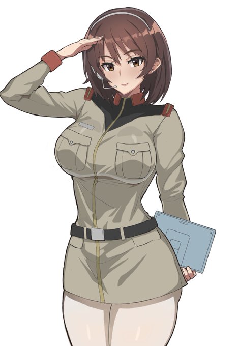 《再掲》
ノエル伍長が夕食後に、こそこそトレーラーハウスに入っていくのを見てしまった 