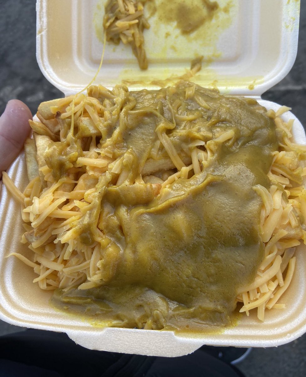 Chips cheese and curry sauce at Rangers (outside <a href="/RangersFC/">Rangers Football Club</a>) 

💷 £4