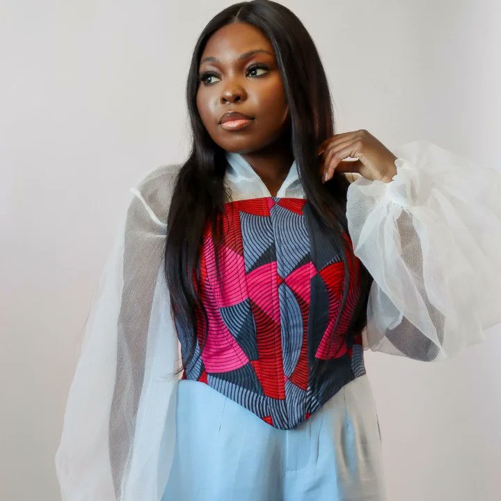 arewa_signature's tweet photo. Making this week even more productive, with sumptuous Ankara pieces. Order your Arewa's 'ARA' closet top now. @themiimiisworld
Rocking hers. Lovely🥰
#ukdesigner #designermade #fashionentrepreneur #ankarafabulousity #fabricbytheyard #ankaraexclusiveafrica #tailorgang https://t.co/AVIS2d2ovu