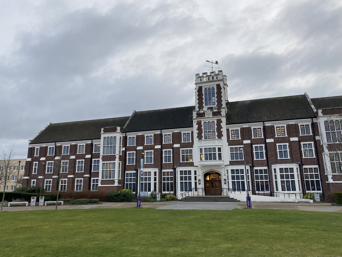 DavidSDownes's tweet photo. Great to be back at @lborouniversity @LoughboroughSU @lboroalumni chatting all things ideas and @BobbiesBrownies - memory Lane! ๐๐#lufbra #loughborough #bobbiesbrownies @lborouniPR https://t.co/fgFkAch8nr