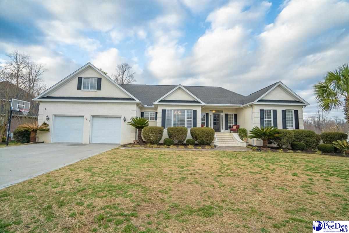 crossonrealty's tweet photo. New Listing! $589,900.00, 6BR, 5BA, 3318 W Hampton Pointe Drive, Florence, SC 29501, Full Details https://t.co/PBUsYcSqFU https://t.co/55acFRNouf
