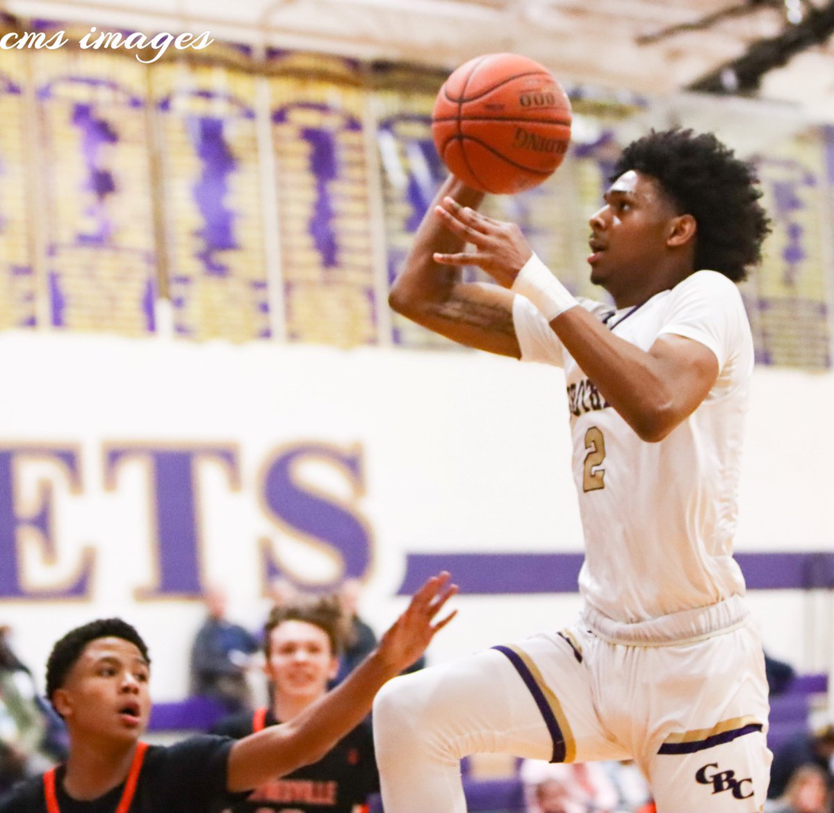 ChrisSchmitz168's tweet photo. “1st Class by the 2nd”
CBC senior guard, Larry Hughes II (2) leads the Cadets with 18 points in their District win against Waynesville in the DC Wilcutt Gymnasium. @CBCHS_Hoops @cbccadets @CBCHighSchool @RL_Hoops @thereallhughes @stlprepsports1 #C6D2 #stlprephoops #cmsimages📸 https://t.co/k2Sf9gWpJk