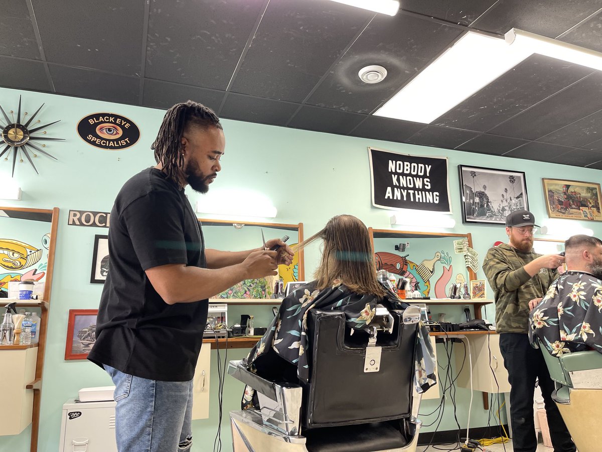 simonshaykhet's tweet photo. RENT SPIKE: “I’ve noticed $50 a month increase in rent. Moving here from Lansing, it’s a concern as a father of 3. It’s something that affects us all.” Ferndale barber ⁦@10Breeze⁩ responds to rising rent prices across Metro Detroit. ⁦@wxyzdetroit⁩ #6PM https://t.co/RJP1CGCDJL