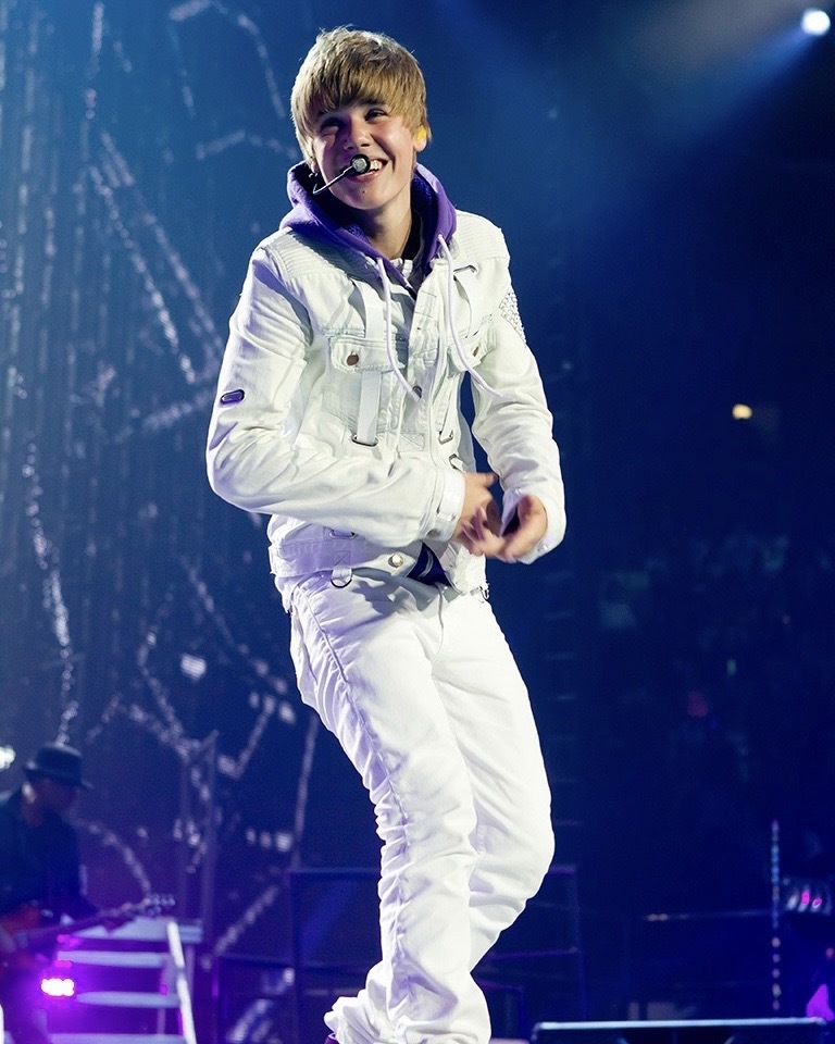TheGarden's tweet photo. Happy birthday to the youngest person to ever headline MSG, @justinbieber!

See ya in June 🐻 https://t.co/8zOthrcKi7