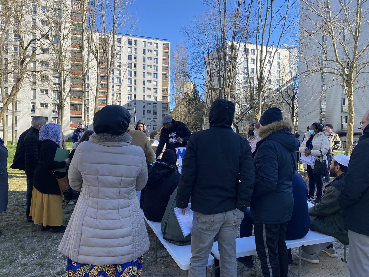 Banlieusard_A's tweet photo. La banlieue s’organise le travail continu auprès des propriétaires de la moree.@France24_fr @Beurfm @CNEWS @PascalPraud @le_Parisien @M6 @LeBondyBlog @AulnayCap @Mediapart pour parler de la banlieue il faut y faire un tour,ma banlieue est loin de la description que vous en faite https://t.co/jvqlalH370