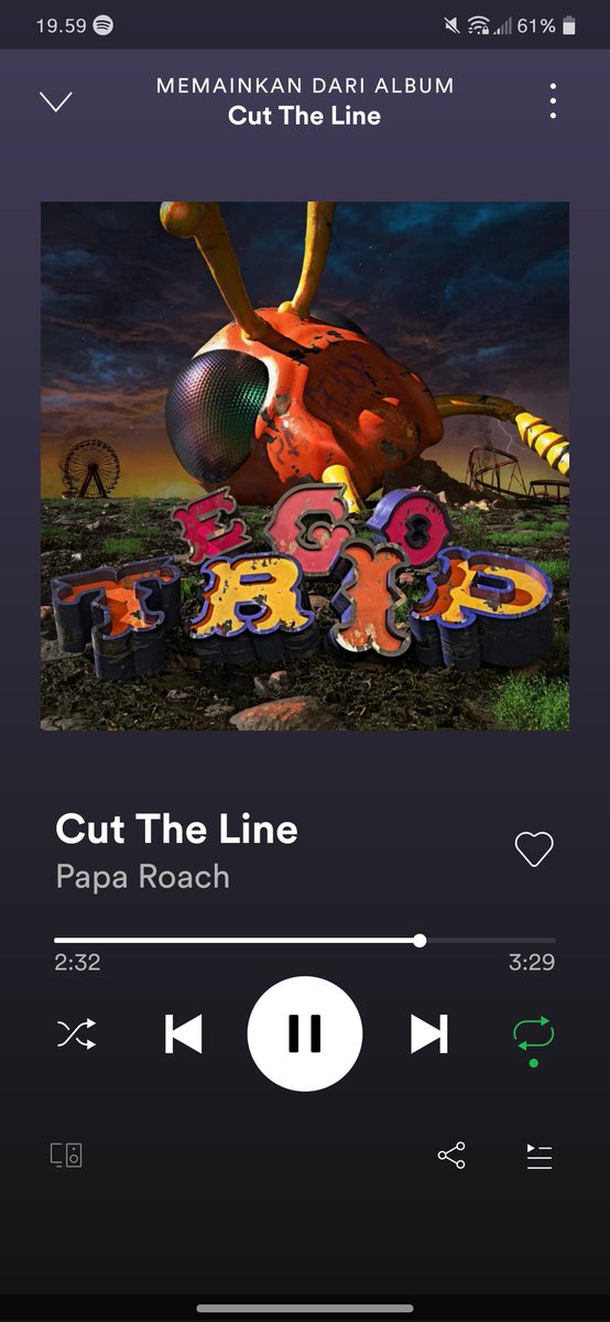 Cut cut cut cut the line 🤘😎 <a href="/paparoach/">Papa Roach</a>