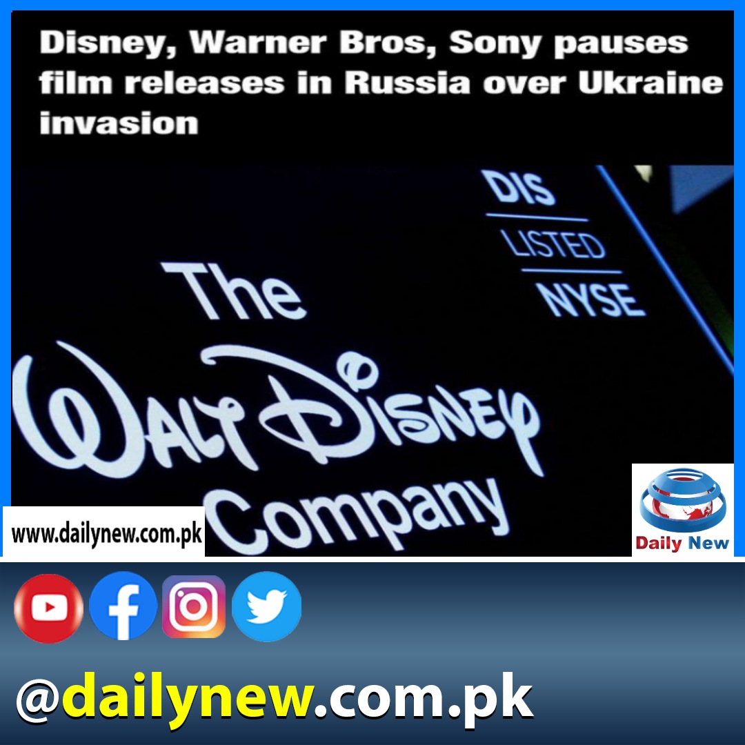 DailyNew62's tweet photo. Hollywood studios #Disney, #WarnerBros., and #SonyPictures Entertainment said they would pause theatrical releases of films in #Russia in response its invasion of #Ukraine . #Dailynew #dailynew #disney #warnerbros #sony #russia #ukraine https://t.co/OsdFkzx6qw