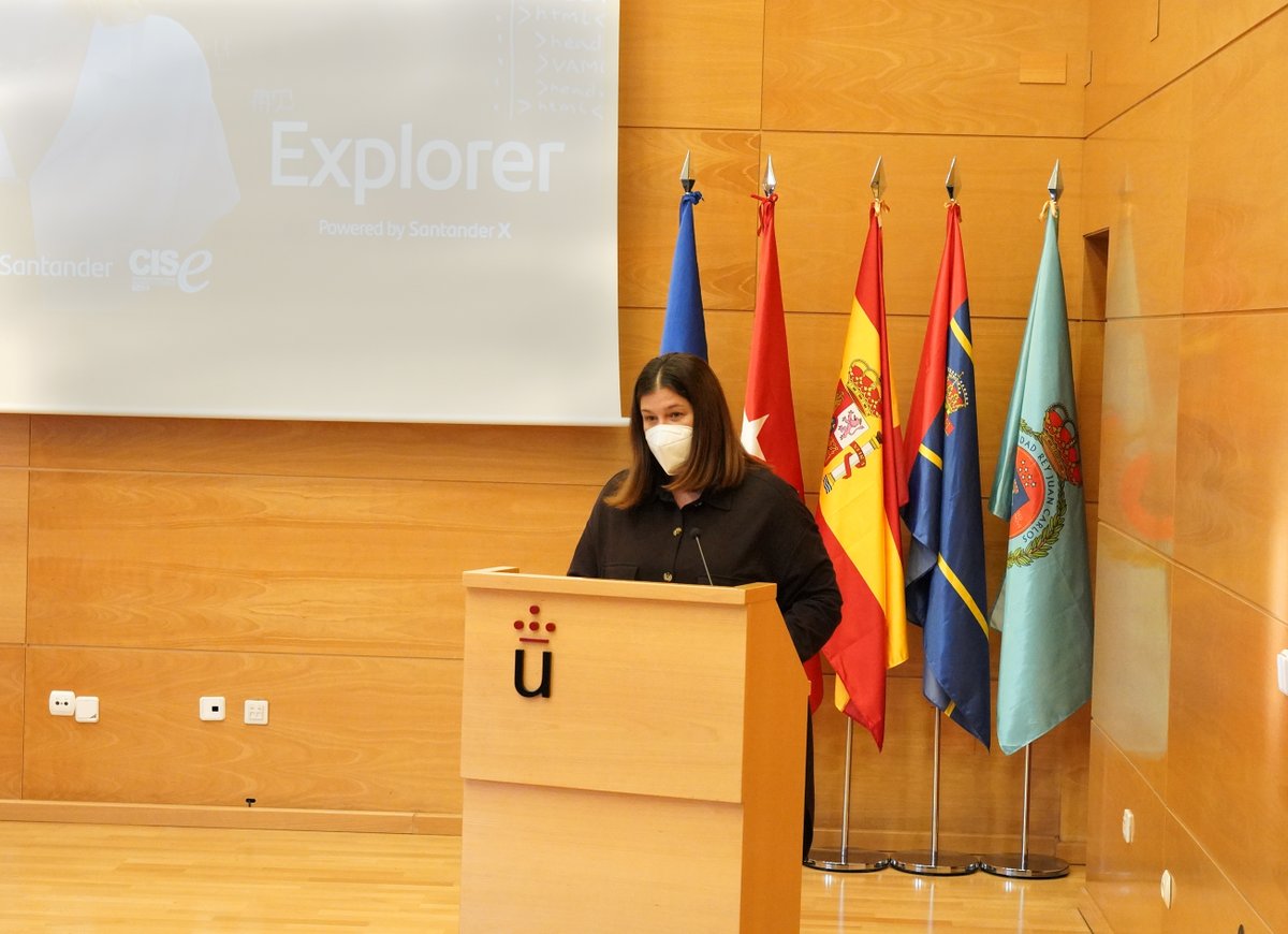 AytoMostoles's tweet photo. La @urjc impulsará 19 nuevos proyectos dentro del programa #ExplorerURJC 2022, a través del @ViveroEmpresasM y de Santander Universidades. El programa lleva 11 ediciones fomentando el espíritu emprendedor de los jóvenes. https://t.co/dKDftB8W2S
#Móstoles @mostdesarrollo https://t.co/GlVGuFEbmo