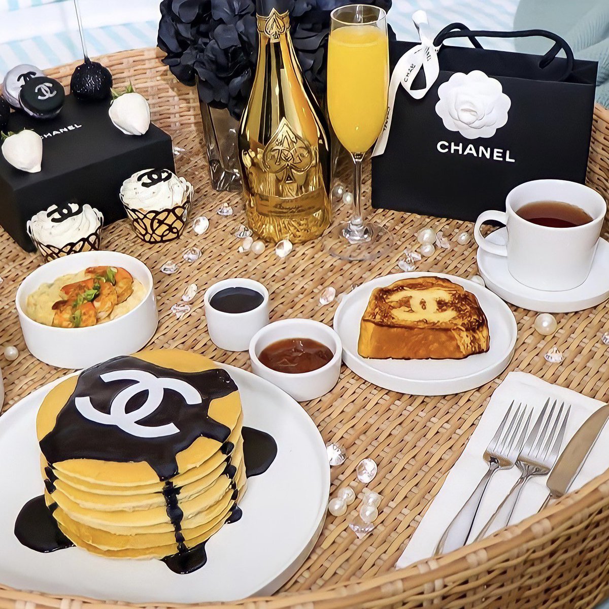 7CollectionUK's tweet image. Happy Pancake Day 🥞