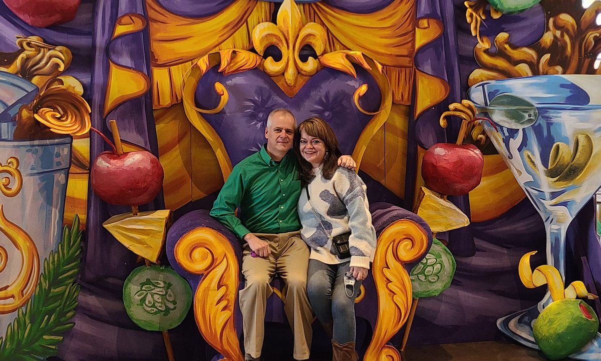 Happy Mardis Gras!! #FatTuesday #MardiGras #Travel #NewOrleans #ohtheplacestogo