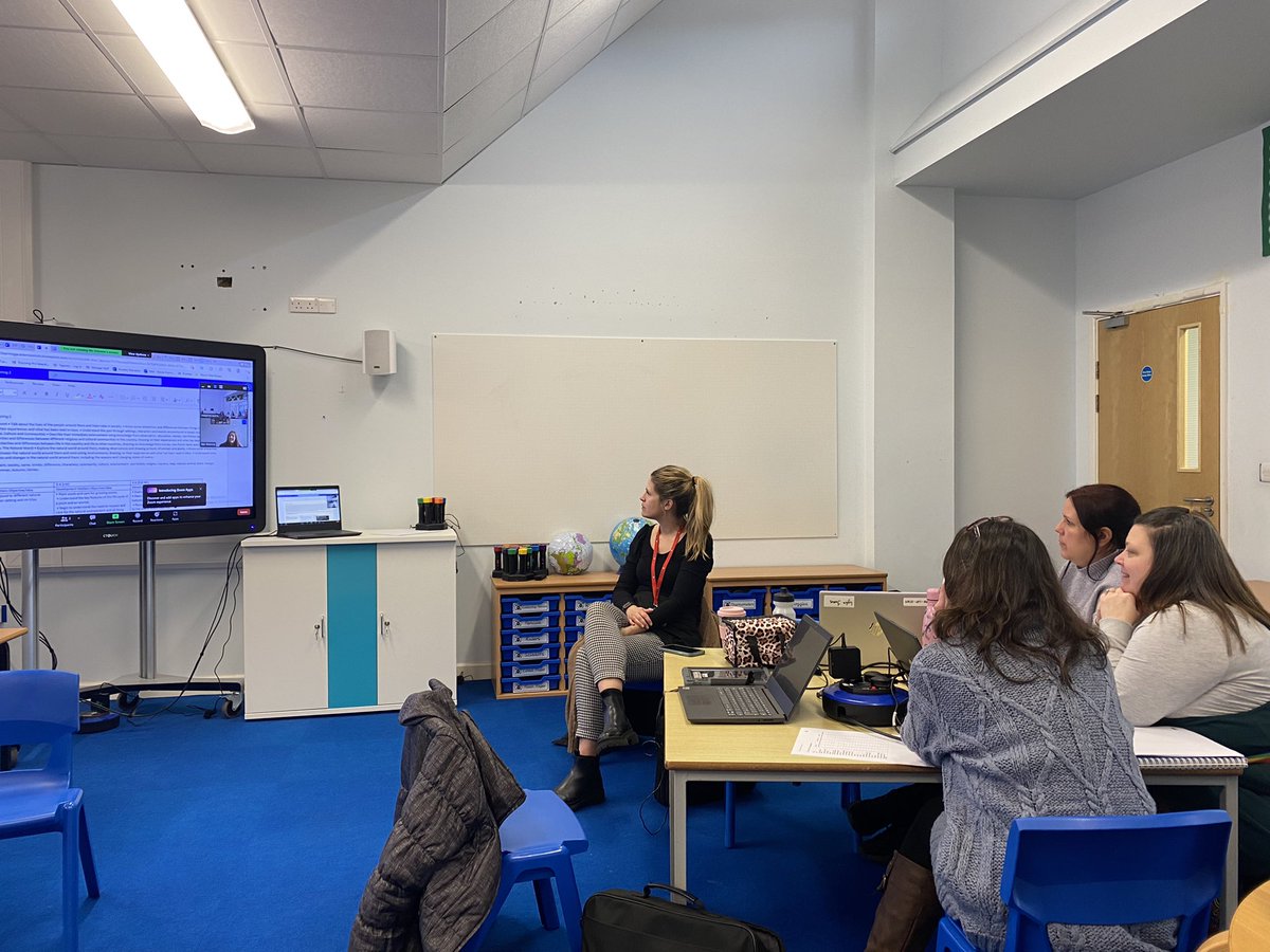 KatieH_mwp's tweet photo. EYFS teamwork planning from 0-6 https://t.co/7u9FBw4EIA