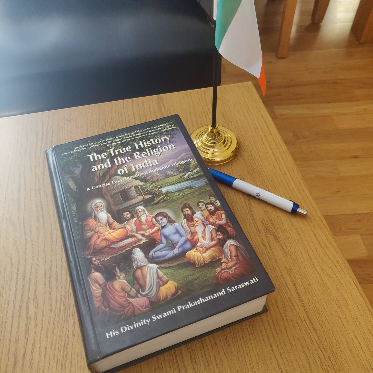 TheSCRedemption's tweet photo. To be given this book📖 on the most auspicious day of #MahaShivratri🕉️ by a local #community member is truly a #blessing🪔; #HumanFlourishing🌺
#NyaaySatyaHai #NyaayDharmaHai #NyaayShantiHai 🙏
Perks of being the most #active/controversial #PeaceCommissioner✒️. What to do? 😅🤷🏾♂️ https://t.co/eyO6hNNsLb