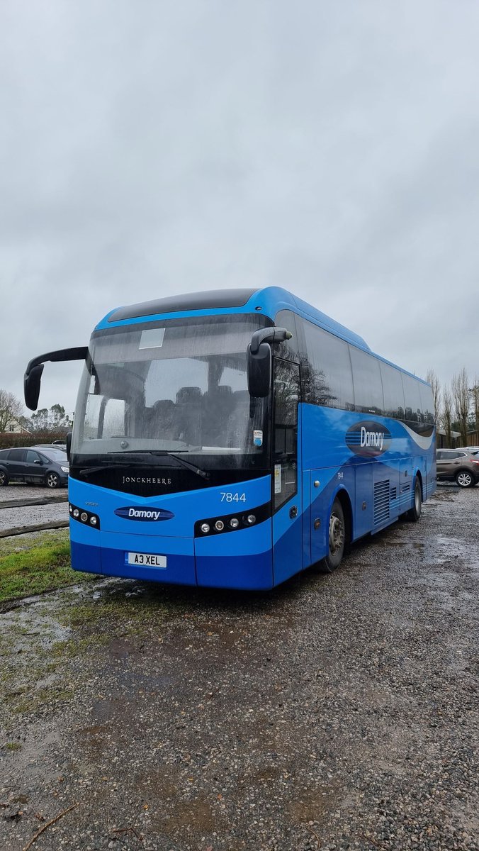@TheCoachYard <a href="/DAMORYCOACHES/">Damory Coaches</a> <a href="/ExcelsiorCoach/">Excelsior Coaches</a> <a href="/FarmerPalmers/">Farmer Palmer's</a> <a href="/TheGoAheadGroup/">The Go-Ahead Group</a> <a href="/AheadFans/">Go-Ahead Group Fans</a> And here we are parked up ready for the return journey.